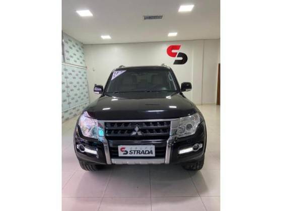 MITSUBISHI PAJERO FULL 3.2 HPE 4X4 16V TURBO INTERCOOLER DIESEL 4P AUTOMÁTICO MITSUBISHI PAJERO FULL 3.2 HPE 4X4 16V TURBO INTERCOOLER DIESEL 4P AUTOMÁTICO